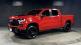 Used 2024 Chevrolet Silverado 1500 LT Trail Boss w/ Convenience Package II image 3