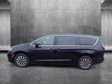 New 2025 Chrysler Pacifica Select image 2