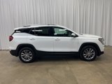 Used 2024 GMC Terrain SLT image 2