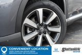 New 2025 Honda Pilot Touring image 2