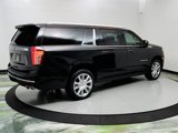 Used 2023 Chevrolet Suburban High Country w/ Advanced Technology Package image 5