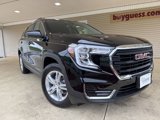 Used 2022 GMC Terrain SLE w/ Driver Convenience Package image 2