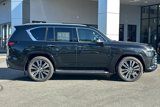 New 2025 Lexus LX 600 4WD w/ Luxury Package image 3