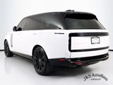 Used 2024 Land Rover Range Rover Long Wheelbase Autobiography image 5