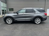 Used 2023 Ford Explorer Platinum w/ Equipment Group 601A image 4