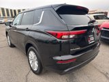 New 2025 Mitsubishi Outlander ES image 5