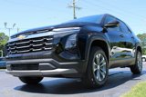New 2026 Chevrolet Equinox LT w/ Convenience Package II image 2