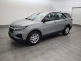Used 2023 Chevrolet Equinox LS image 2