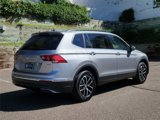 Used 2021 Volkswagen Tiguan SE w/ Panoramic Sunroof Package image 3