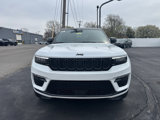 New 2025 Jeep Grand Cherokee Summit image 2
