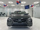 Used 2022 Toyota Camry XSE image 2
