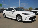 Used 2025 Toyota Camry LE image 4