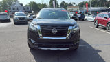 Used 2025 Nissan Pathfinder SL w/ SL Premium Package image 2