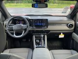 New 2025 Chevrolet Colorado ZR2 image 3