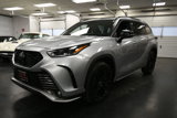 Certified 2024 Toyota Highlander XSE image 3