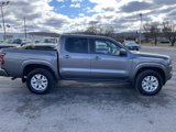 Used 2023 Nissan Frontier SV w/ Technology Package image 2