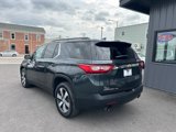 Used 2020 Chevrolet Traverse LT w/ LT Premium Package image 3