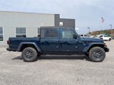 New 2025 Jeep Gladiator Sport image 3