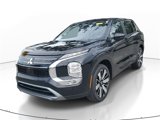 New 2025 Mitsubishi Outlander SE image 3