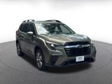 Used 2024 Subaru Ascent Premium w/ Convenience Package image 3