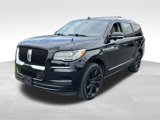 Used 2022 Lincoln Navigator Reserve image 4