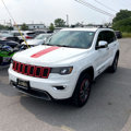 Used 2019 Jeep Grand Cherokee Limited w/ Luxury Group II image 2