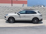 New 2025 Porsche Cayenne E-Hybrid image 2