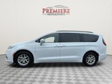 Used 2022 Chrysler Pacifica Touring-L image 4