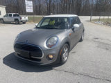 Used 2017 MINI Cooper 4-Door Hardtop image 4