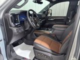Used 2024 Chevrolet Silverado 2500 High Country w/ Technology Package image 2