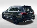Used 2024 BMW X7 xDrive40i image 3