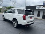 Used 2022 GMC Yukon Denali w/ Advanced Technology Package image 3