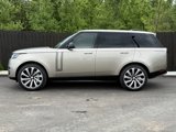 New 2025 Land Rover Range Rover SE image 2