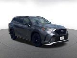 Used 2024 Toyota Highlander XSE image 3