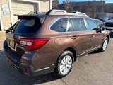 Used 2019 Subaru Outback 2.5i Premium image 5