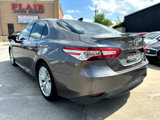 Used 2018 Toyota Camry XLE image 5