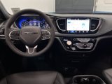 New 2026 Chrysler Pacifica Select image 5