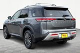 New 2025 Nissan Pathfinder SL w/ SL Premium Package image 3
