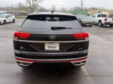 Used 2020 Volkswagen Atlas Cross Sport SE w/ Towing Package image 4
