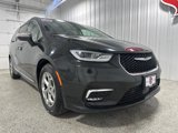 Used 2022 Chrysler Pacifica Limited image 3