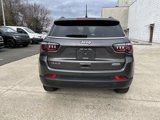 Certified 2022 Jeep Compass Latitude image 5