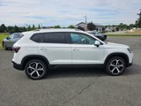 New 2025 Volkswagen Taos SEL image 2