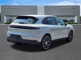 Used 2025 Porsche Cayenne image 4