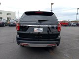 Used 2016 Ford Explorer XLT w/ Equipment Group 202A image 6