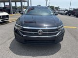 Used 2024 Volkswagen Jetta SE w/ Panoramic Sunroof Package image 2