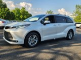 Certified 2025 Toyota Sienna Limited image 3