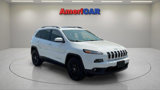 Used 2017 Jeep Cherokee Latitude w/ Comfort/Convenience Group image 3