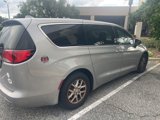 Used 2017 Chrysler Pacifica LX image 4
