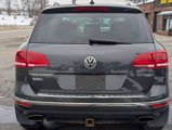 Used 2015 Volkswagen Touareg TDI image 6