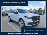 New 2025 Lincoln Navigator Reserve image 1